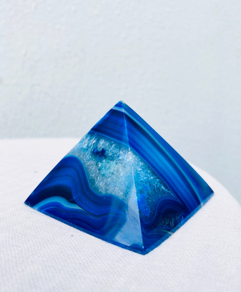 Blue Agate Pyramid ❤️